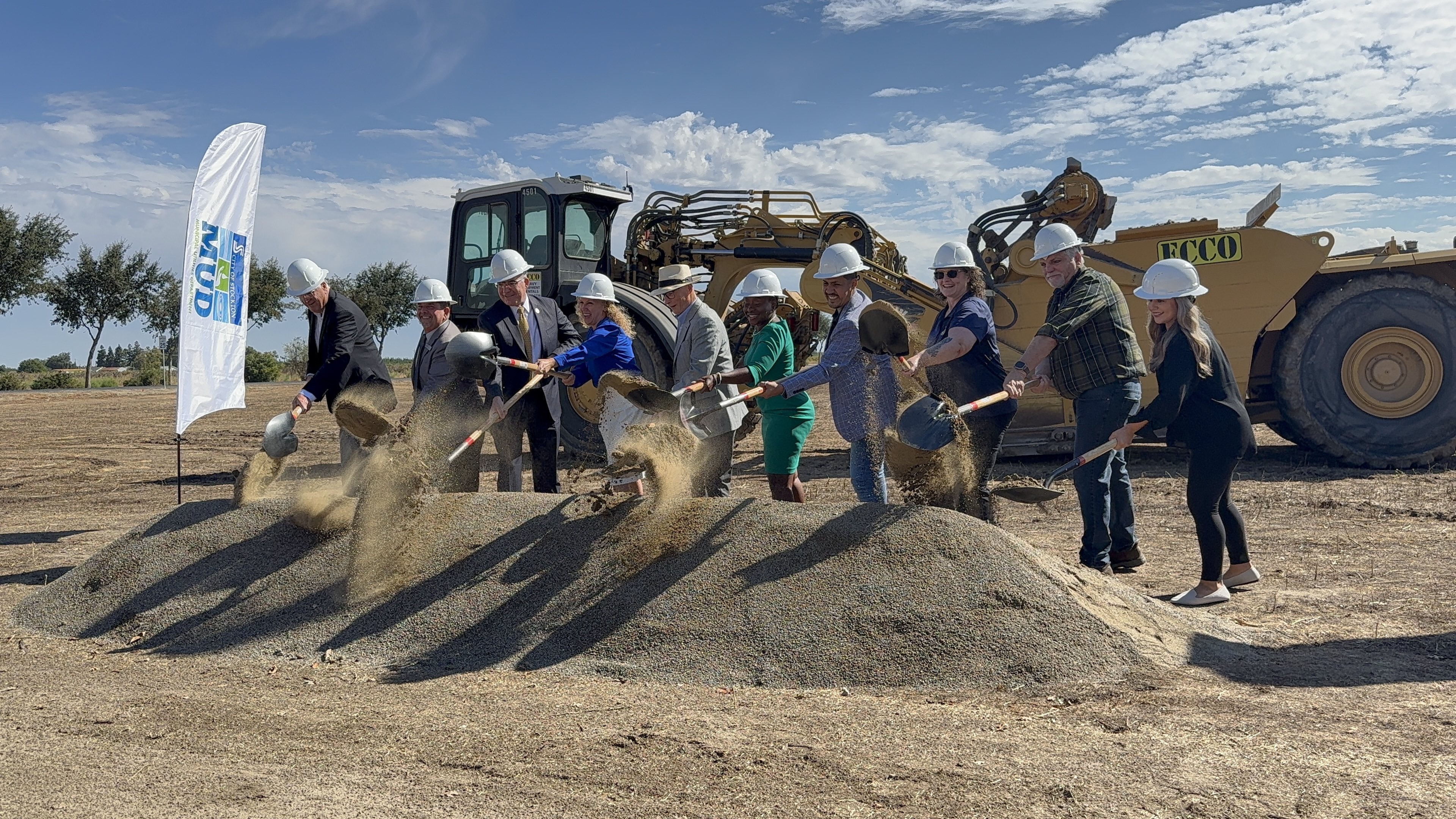  [Photo 7] Assemblymember Rhodesia Ransom and Stockton leaders participating in a ceremonial groundbreaking ceremony.